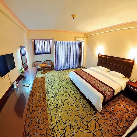 Saipan Ocean View Hotel Garapan Extérieur photo