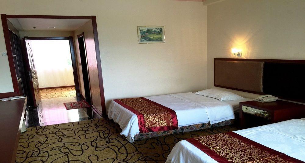 Saipan Ocean View Hotel Garapan Extérieur photo